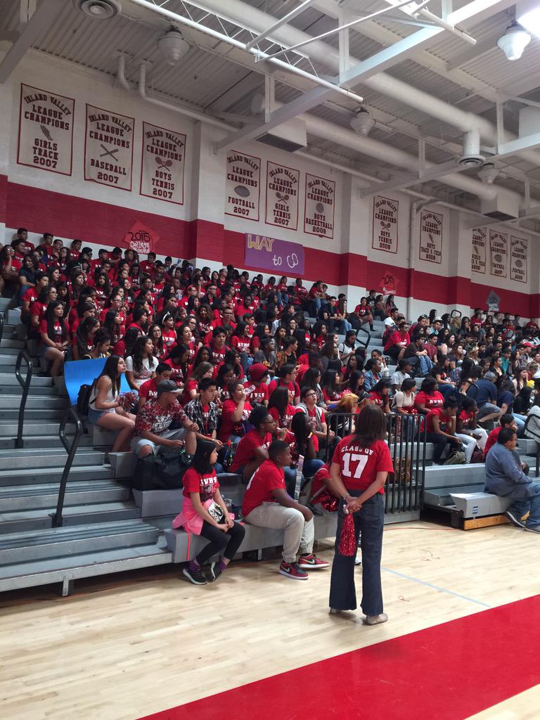 RVHSAVID's tweet photo. RVHS First Annual AVID Signing Day!!!! http://t.co/Ut9X0KkYC5