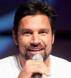 valee_salazar10's tweet photo. @ManuBennettFans crixus gladiador ! I'm fans :) :) http://t.co/y92oex1p96