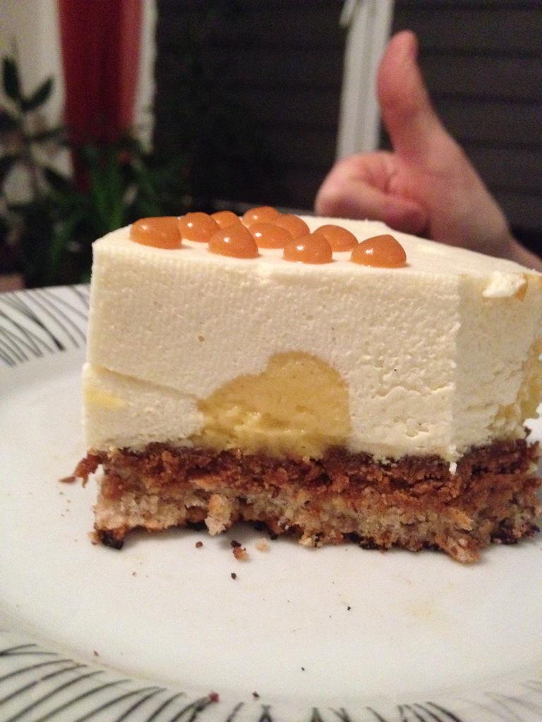 Annelyse's tweet photo. @OlivierCoelho J'adore manger "les restes"! 😁 http://t.co/4gGxmRZlCB