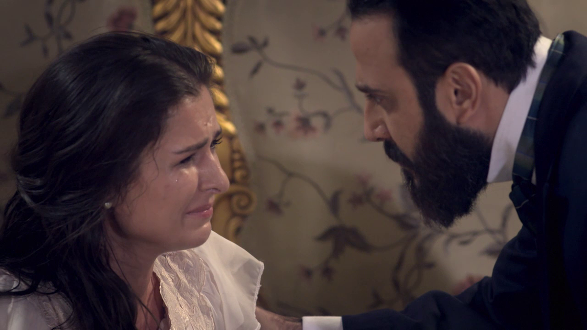 JashmHanom's tweet photo. مش هتقدر تفرض عليا الموضوع ده انا مش عايزاه انا هاقتله واقتل نفسى .. سامعنى  
#الصدمة  #سرايا_عابدين http://t.co/37XwyYHw5P