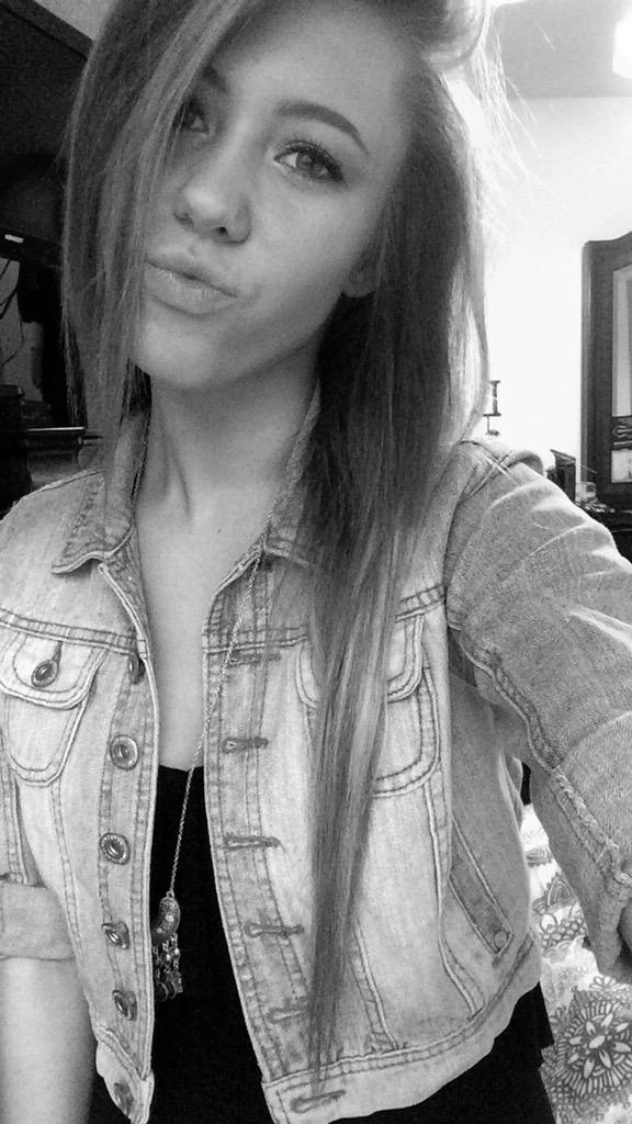 Jay_Flo6's tweet photo. WCE. 😍😍😍😍 http://t.co/NlTafNvGnI