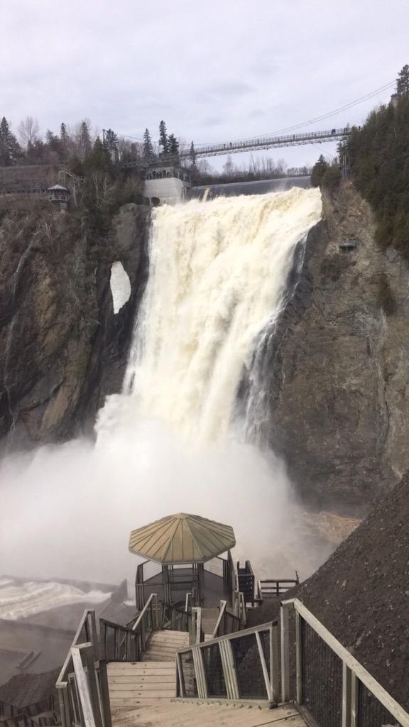 #chutemontmorency the most beautiful place in #Quebec The snow has almost melted.The white patch is snow melting.