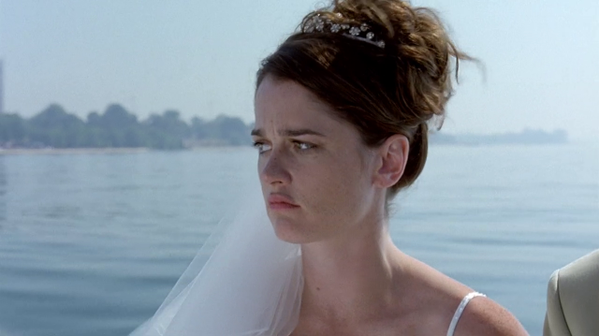FeLisbon7's tweet photo. Grumpy bride <3 #RobinTunney #TheInLaw http://t.co/w4cJyAPqAC