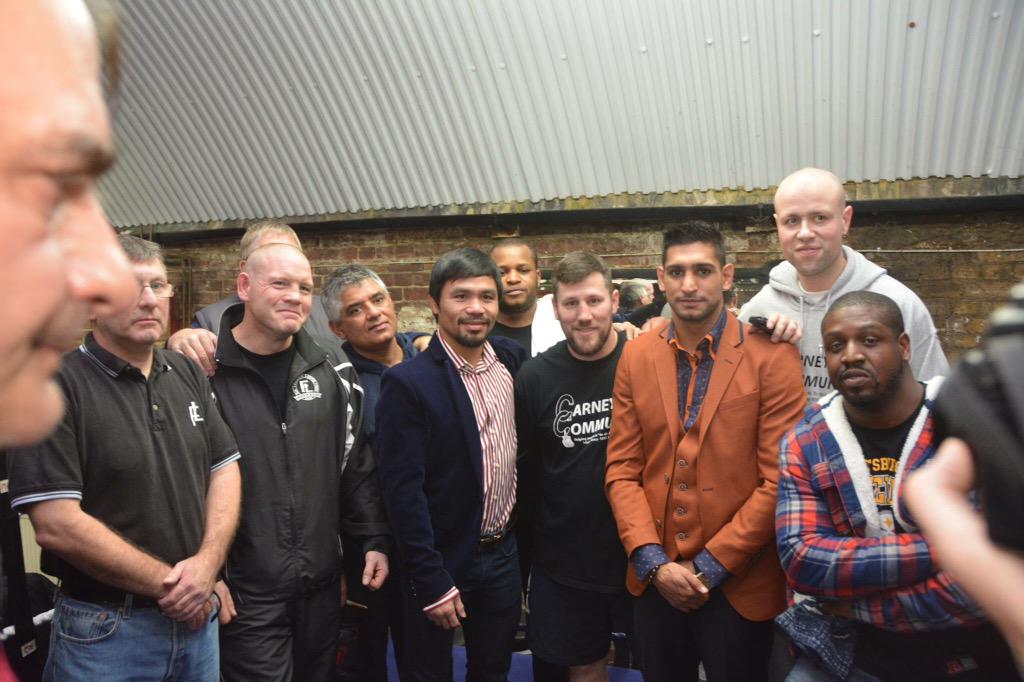 ReigateMark's tweet photo. Going for the lodge boy tomorrow👊👊 http://t.co/172CMpLumm