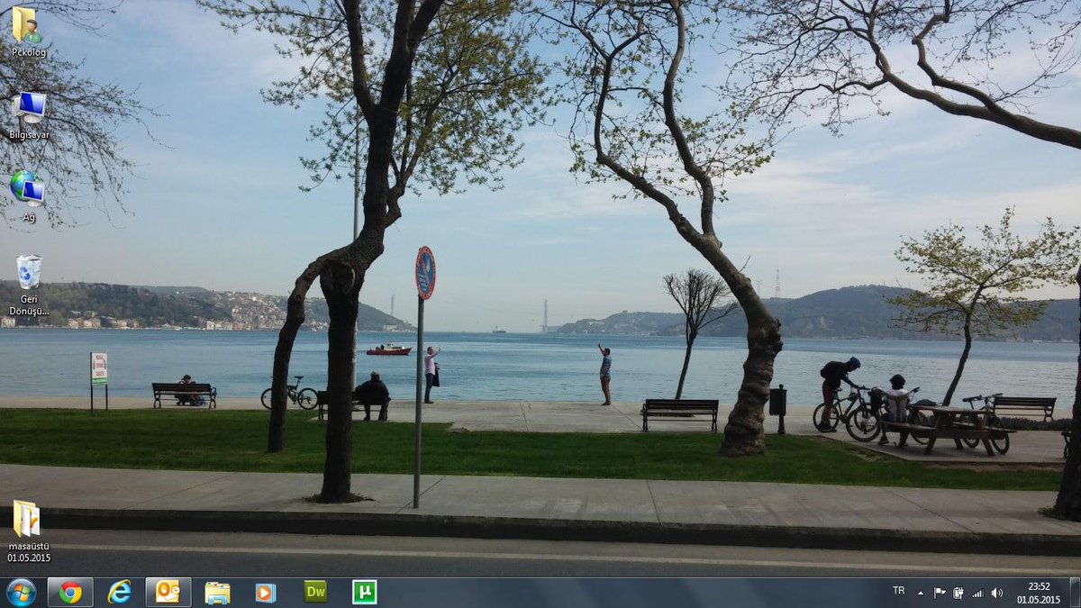 Masaüstü arka planımız böyle hep bizim... #LeylaileMecnunFilmOlsun artık :(