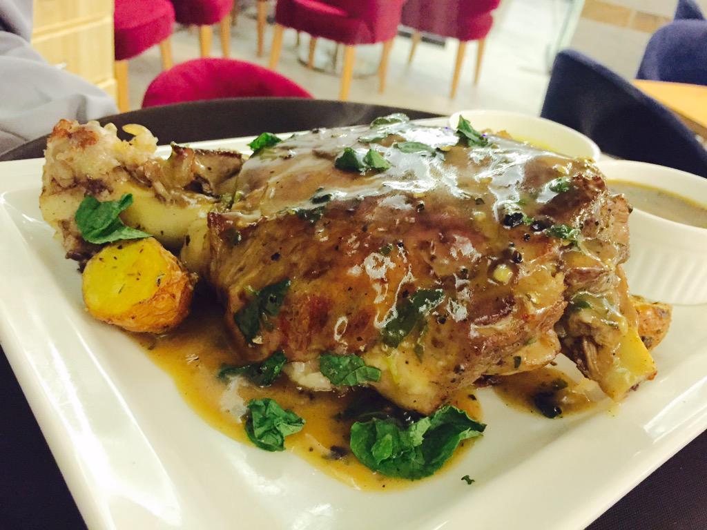 NJLahori's tweet photo. Soft slow cooked melt off th bone lamb w roast potatoes w stunning sauce Sweet Affaires Defense Lahore @asmashariq123 http://t.co/XnTYYpUSFg