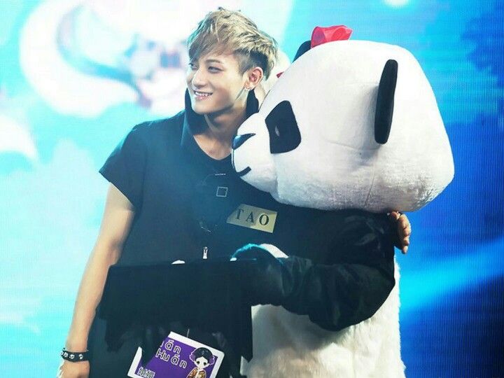 _Ro_SS's tweet photo. #HappyTAOday http://t.co/BTAldZtzfj