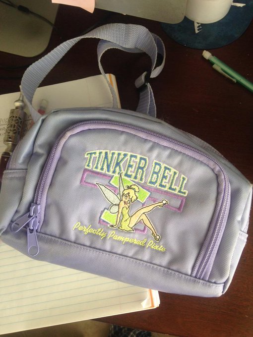 fanny packs are still in right:-) http://t.co/67aWBLMc5N<a href="/tag/todayskidswillneverknow"class="tags"><span>#todayskidswillneverknow</span></a>
