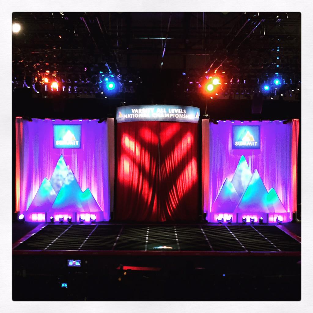 BrookEvents's tweet image. ... Wild Card Competition for #TheSummit15 @VarsityAllStar ...