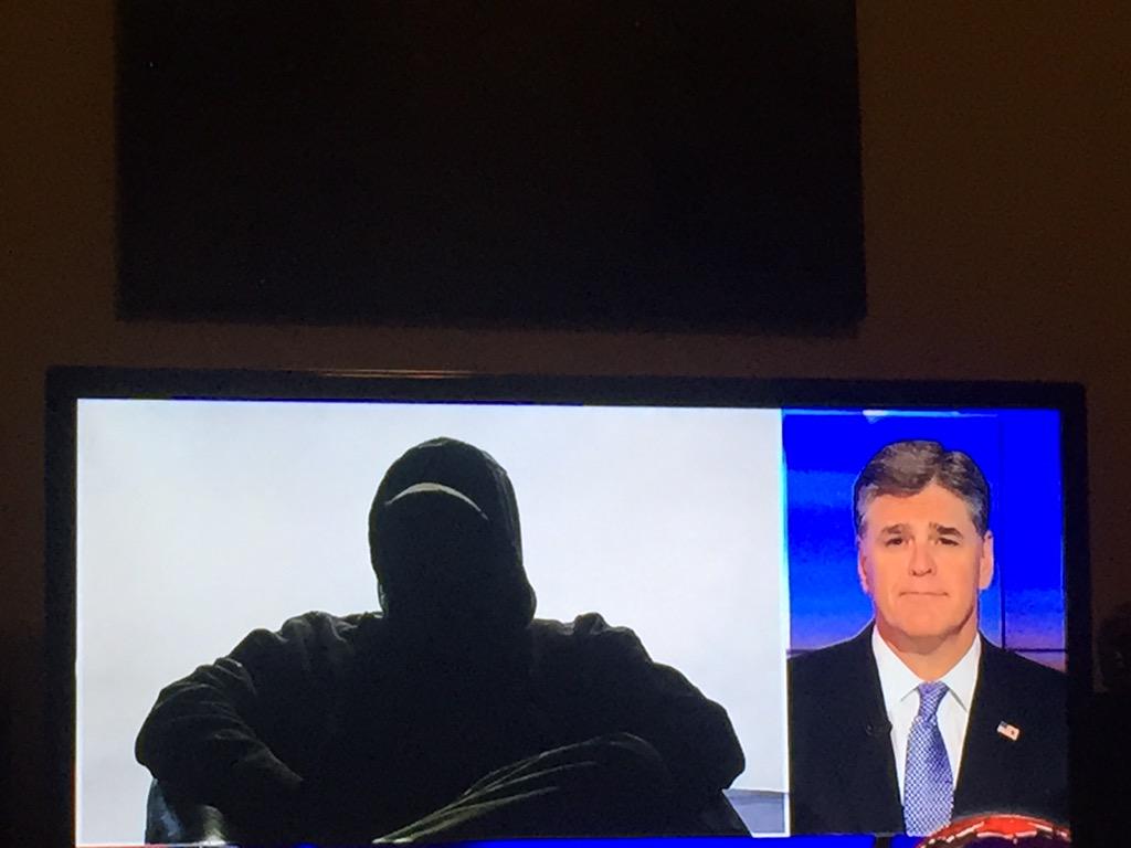 <a href="/BadAndytells/">Andy</a>: <a href="/FoxNews/">Fox News</a> #Hannity interviews a real life ninja. #BreakingNews #ninjasrule