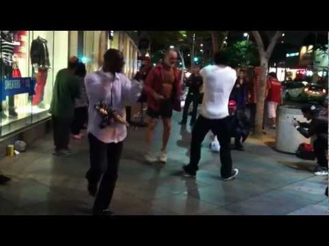 MKMMASteveWhite's tweet photo. Dancing in Santa Montica http://t.co/6g4kptE6MP #staged http://t.co/gOZDe9huOB