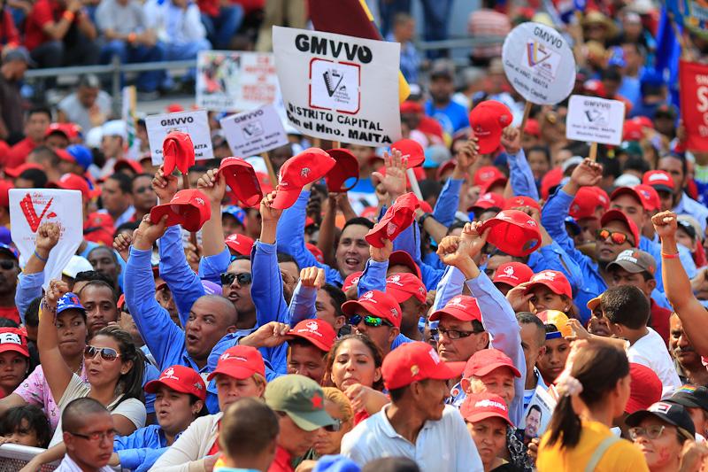 tmaniglia's tweet photo. @NicolasMaduro He ordenado el ajuste y el aumento de toda la tabla de la administración pública nacional http://t.co/PF7uGwVBq8
