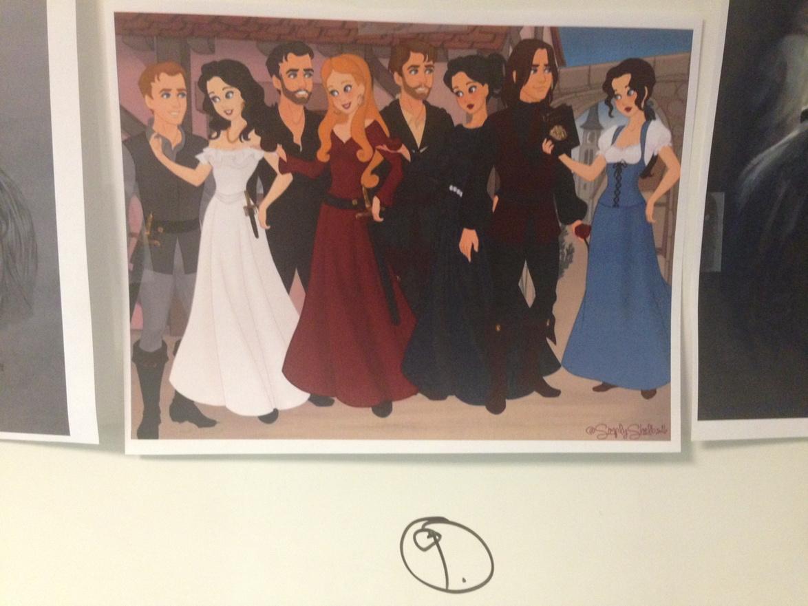 The winner of #OnceFanArtFriday is by @SimplyShelbs16 -- congrats!  Hope to see ya Sunday for a new #OnceUponATime!