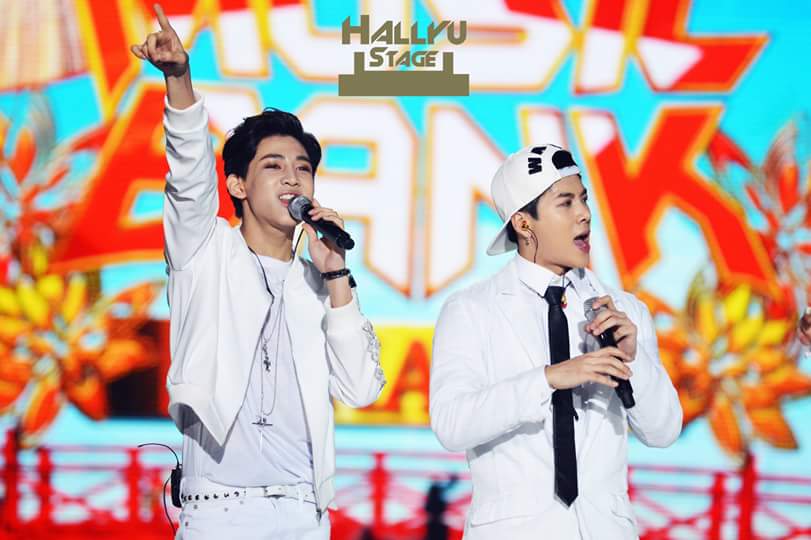 random_girl13's tweet photo. They both looked so hyped up but comfy being onstage #Borntobestars @Hallyustage #HallyustageGOT7Giveaway Philippines http://t.co/K6ZYzGkVa8