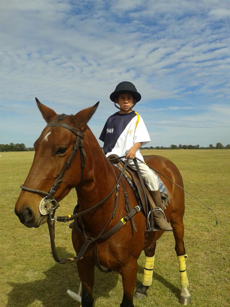 RNPC_Polo's tweet photo. Las promesas de RNPC invitados por Lagunas Country Club de Durazno en un gran torneo d chicos organizado por ese Club http://t.co/anL46eDESR