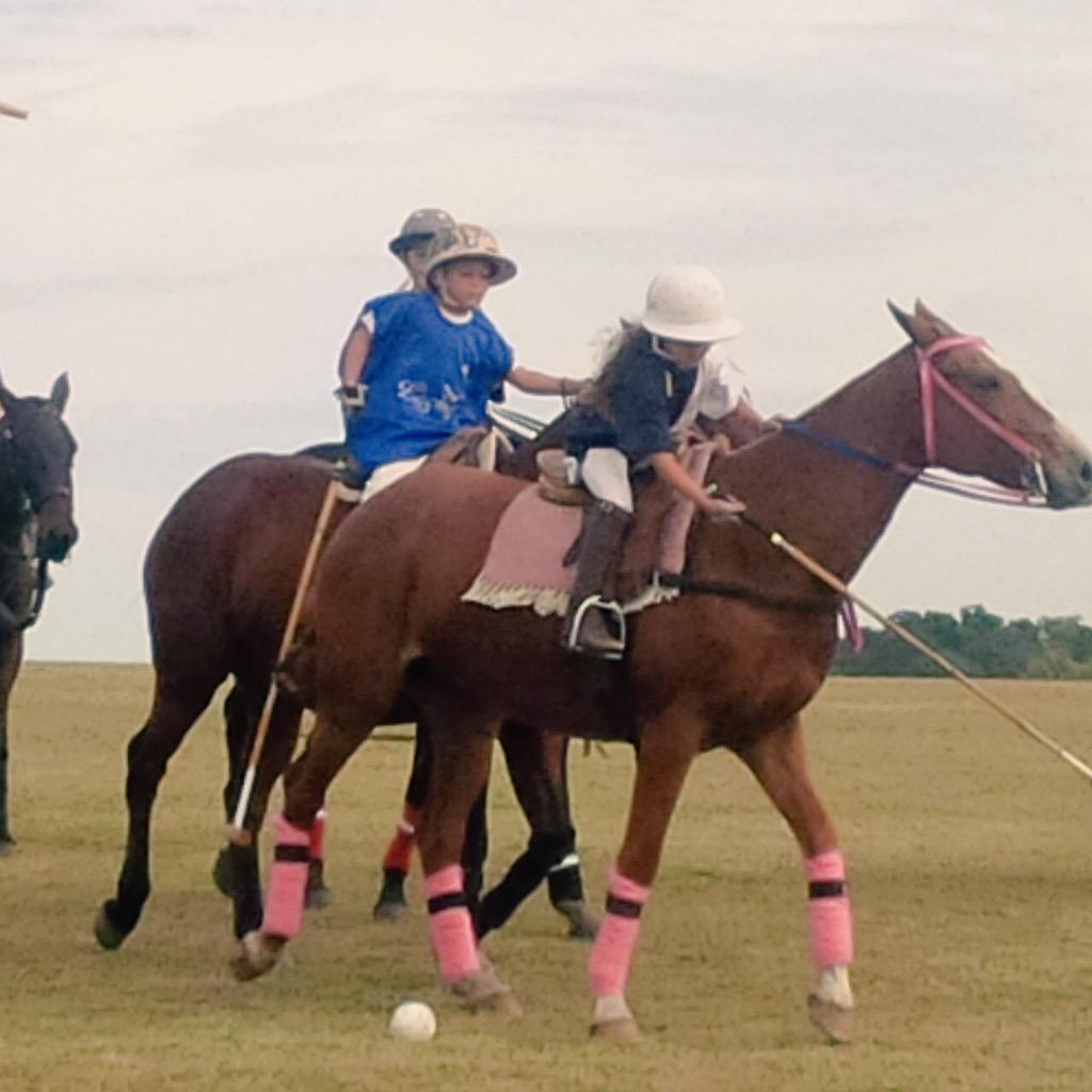 RNPC_Polo's tweet photo. Las promesas de RNPC invitados por Lagunas Country Club de Durazno en un gran torneo d chicos organizado por ese Club http://t.co/anL46eDESR