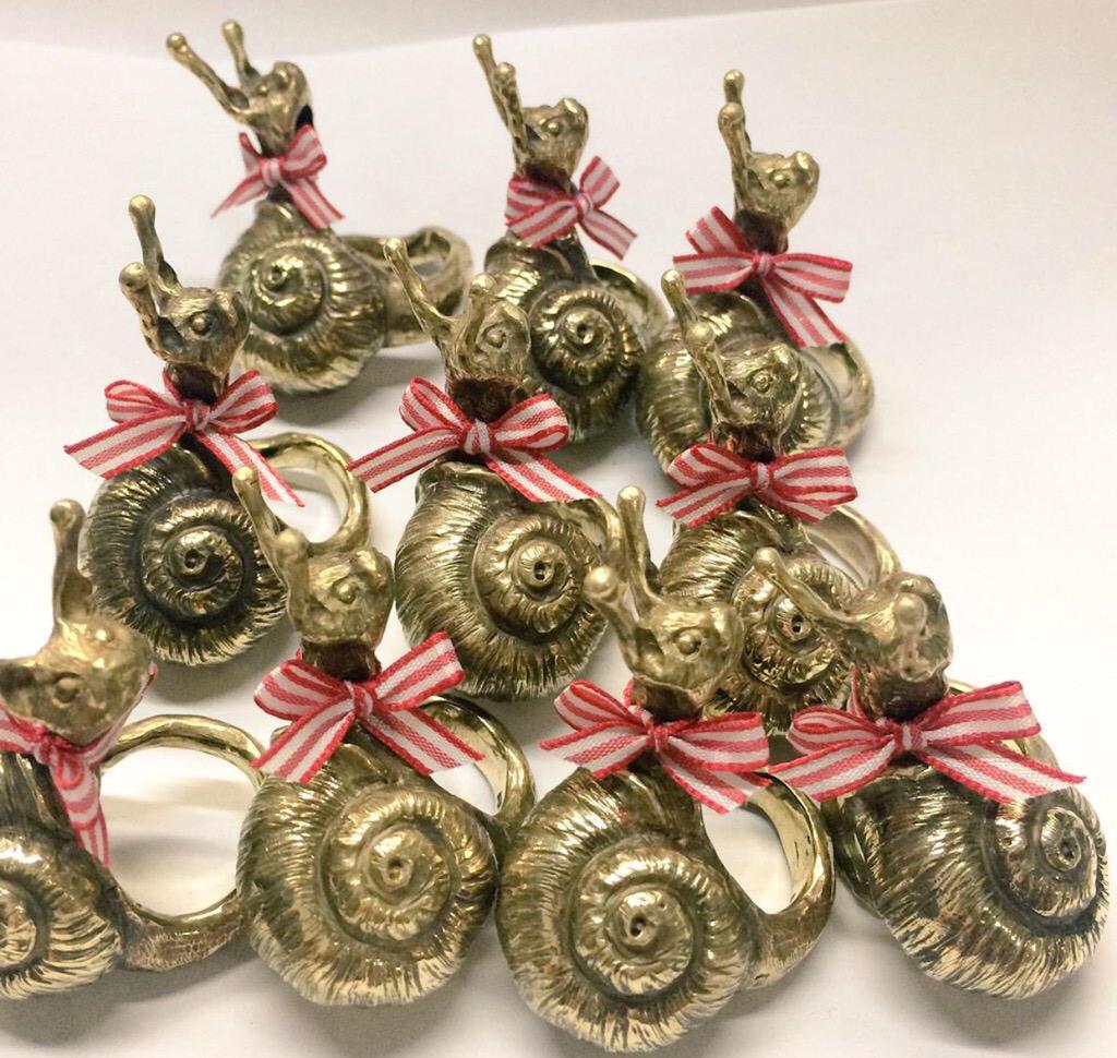 DECOvienya さんとgustaveのコラボのアクセサリーも阪急にございます