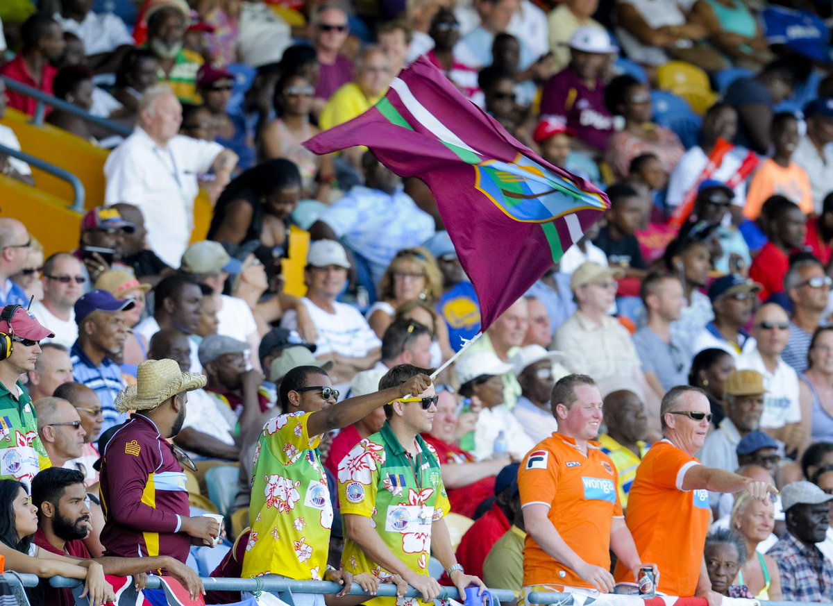 windiescricket's tweet photo. Cricket Lovely Cricket! Was a great day to be a cricket fan at Kensington Oval today #Barbados #rally #WIvENG http://t.co/yWEW2a7KuH