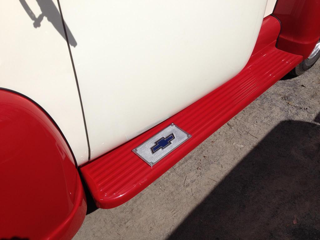 lswerks's tweet photo. The 1951 is done! #chevy #1951 #oldtruck #pickup http://t.co/VE6bskc27E