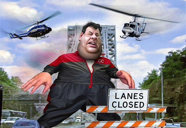 Kimberly_Canete's tweet photo. "@JJManring: .@RepublicanSwine @politicususa @srjones66 
#GovZilla 😬 http://t.co/uawhvsv515"