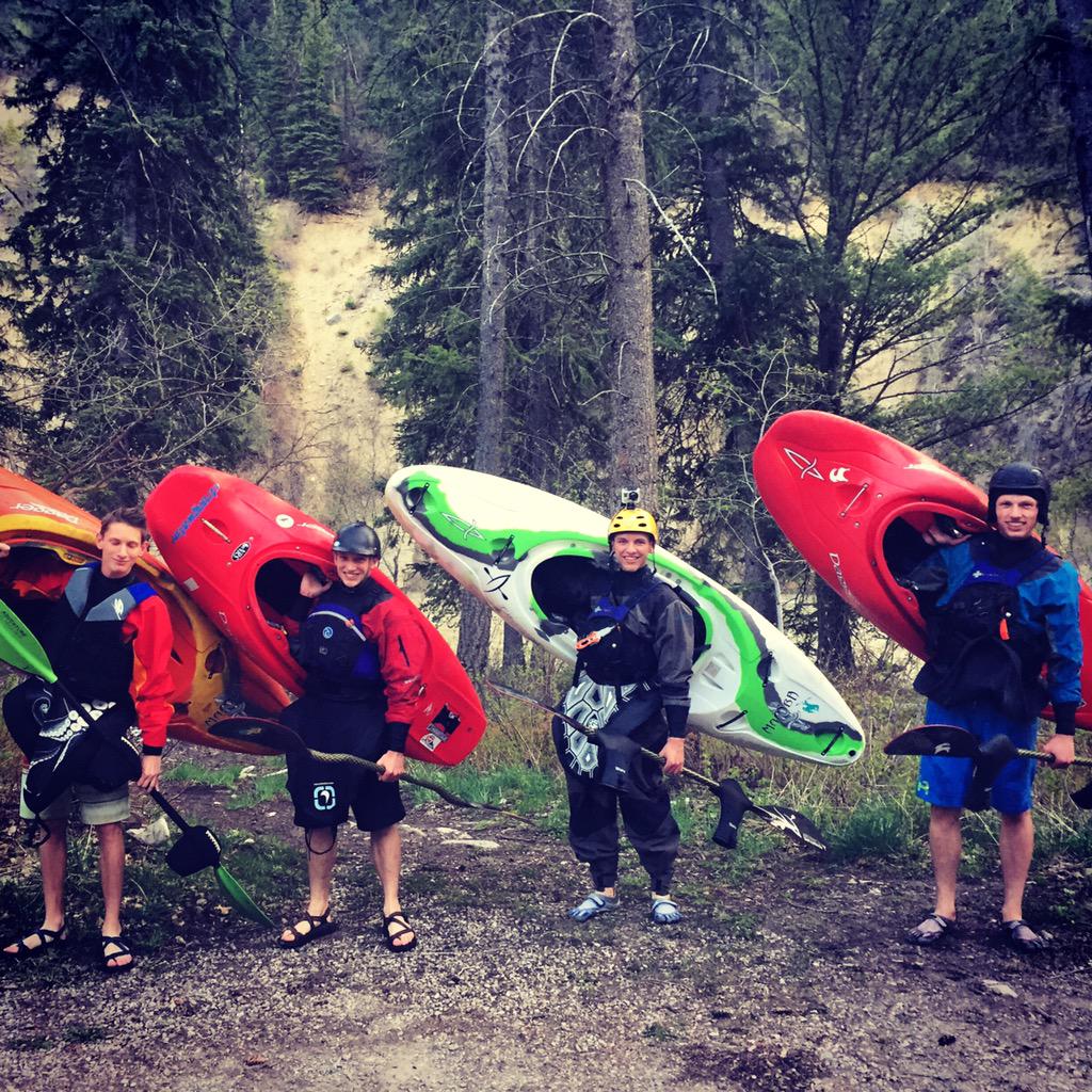 RossYoFace's tweet photo. River runnin today with the REACH crew on the Greys #REACH #Holywater #Church http://t.co/v9YIhvQHRg