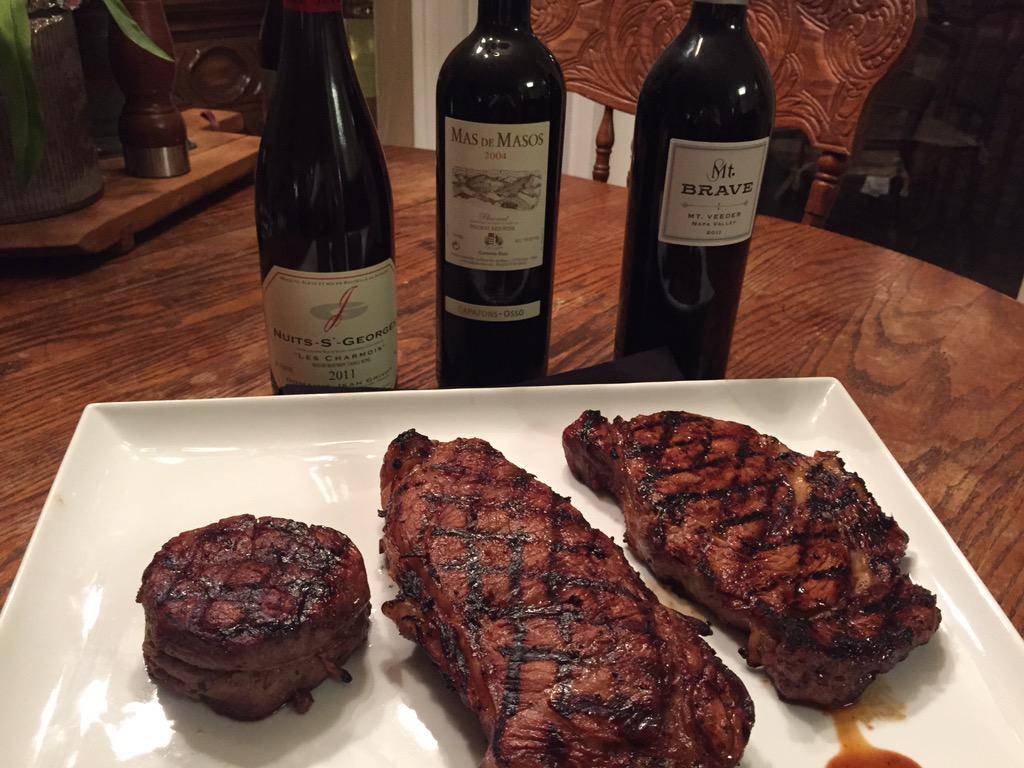 MattDaWineGuy's tweet photo. 3 cuts, 3 wines. #wirtzwine #itsproper http://t.co/btXRDg5xR3