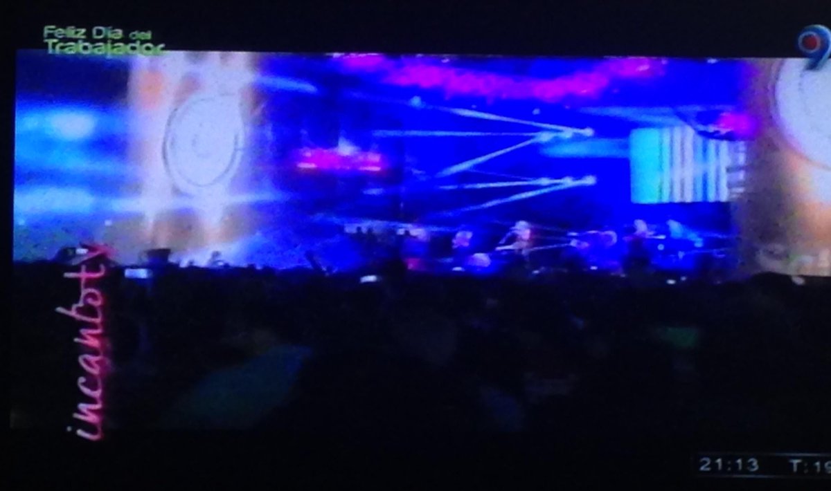ViviGarciaAR's tweet photo. MIRANDO IncantoTV @IncantoTV @canal9salta http://t.co/467MHhjTqS"
