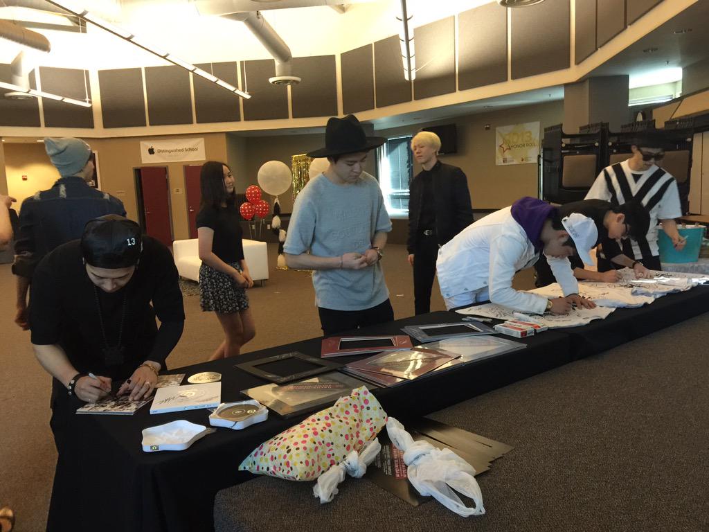 CD9fvccUgAAPKk2.jpg:orig