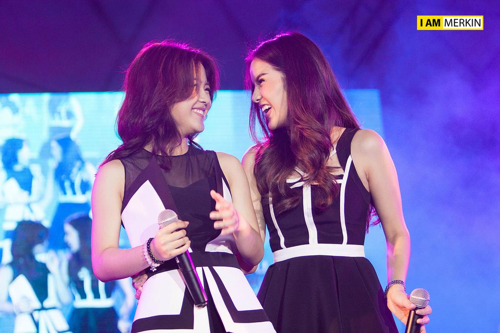wmlaum_'s tweet photo. (13) หญิงเกรซ @แฟนทีวีสัญจรโคราช #หญิงเกรซ #เกรซหญิง #thestar11 (ขออณุญาติเจ้าของรูปนะคะ) http://t.co/znworpK1HZ
