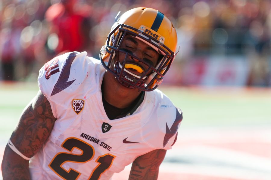 Jaelen Strong's NFL draft tumble inspires hilarious #FakeJaelenCharacterConcerns bit.ly/1EK7yw2 <a href="/JJanssen11/">Justin Janssen</a>