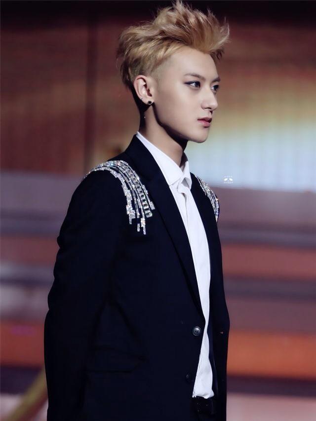        ~        ~         Happy Birthday Huang Zitao and we miss u 