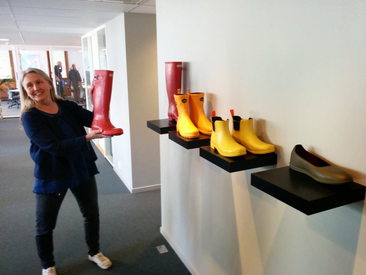 zigadroid's tweet photo. @NVE you have the best warning system ever and I don't mean just the boots :-) #forecast #warnings #flood http://t.co/gnvcK0CBUh