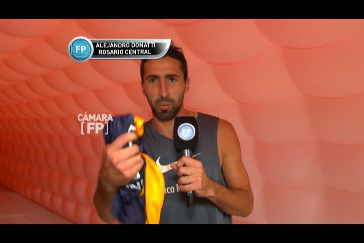 FutbolPermitido's tweet photo. RT Seguinos y Participa del sorteo de la camiseta de Donatti escribiendo a #FPfecha10 @AlinaMoine @diegobranca http://t.co/Am1ItXbT3r
