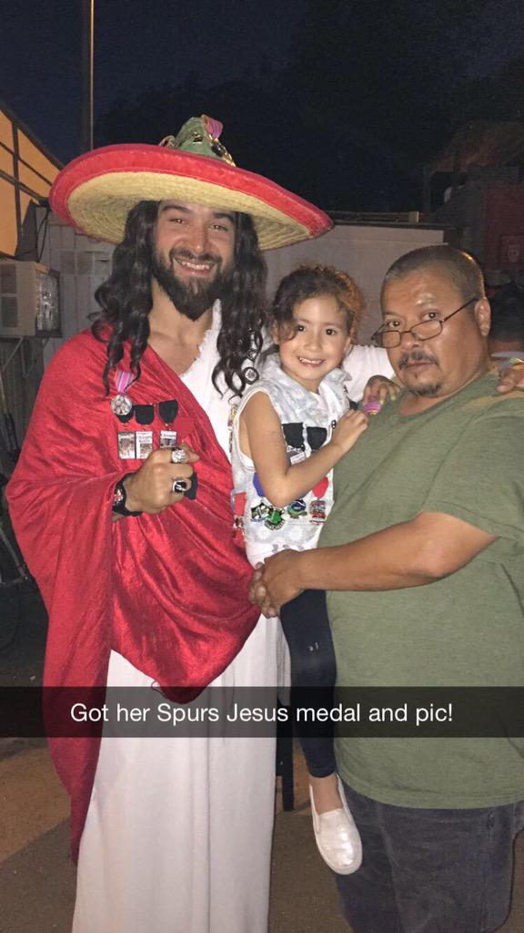 kiddy410's tweet image. #GoSpursGo #RaceForSeis #SpursJesus #FIESTA2015 #FiestaMedal #FiestaSA @spursjesus @thefriendlyspot