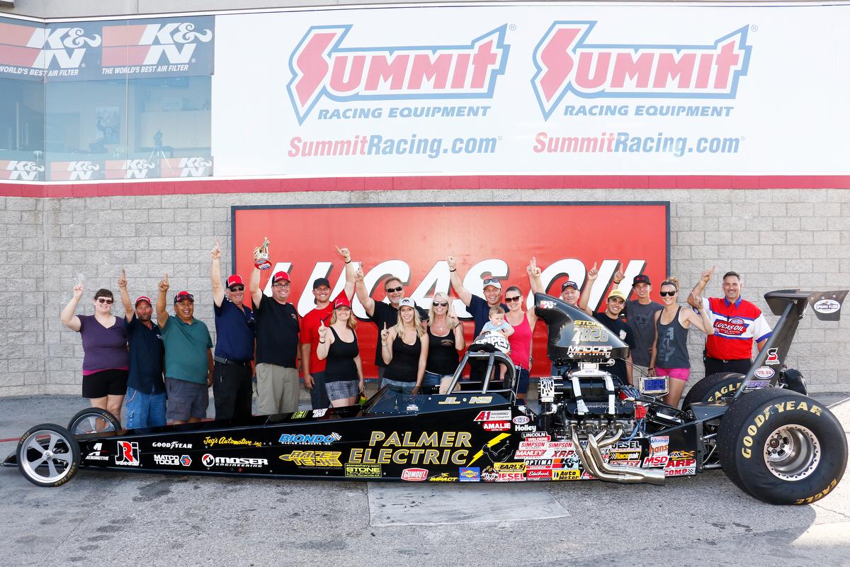 Who won titles at this weekend's NHRA LODRS Division 7 event @LVMSStrip? Full story here: bit.ly/1D3VwcL.