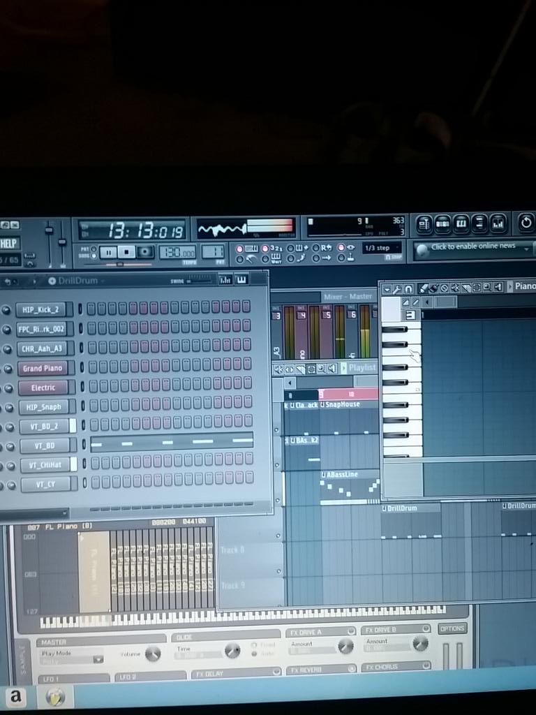 nproctor45's tweet photo. Making fun on my Sunday nights. @ChiefKeef  @600Breezy  @youngscooter @gucci1017 @BobbyShmurdaGS9 @GBE_TADOE #ForFree http://t.co/BQzkU0p4hT