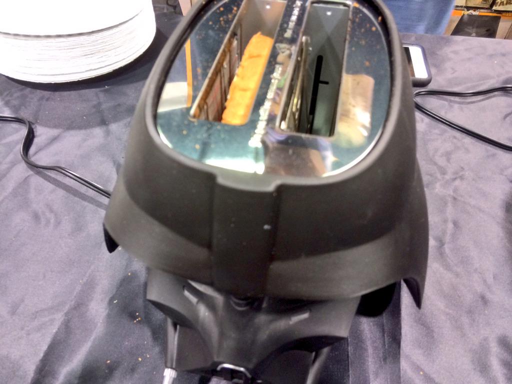 waywardnerd's tweet photo. The best way to start every morning is with Star Wars toast. @SW_Celebration #SWCA #StarWarsCelebration #SWCVII http://t.co/oF3wGymORv