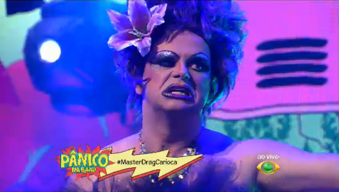 programapanico's tweet photo. Olha só a situação do @cariocadelegado no #MasterDrag! #PanicoNaBand http://t.co/bhaUjC4sTf