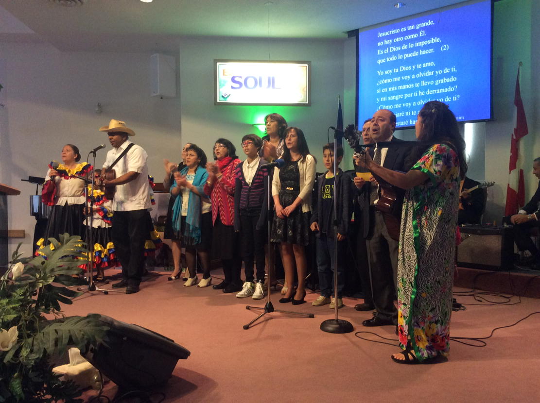Happy to be in Ottawa, Canada for ALL NATIONS SUNDAY - Pastor Jeremy Hanscom - Spanish choir singing <a href="/SergVitanza/">Sergio Vitanza</a>