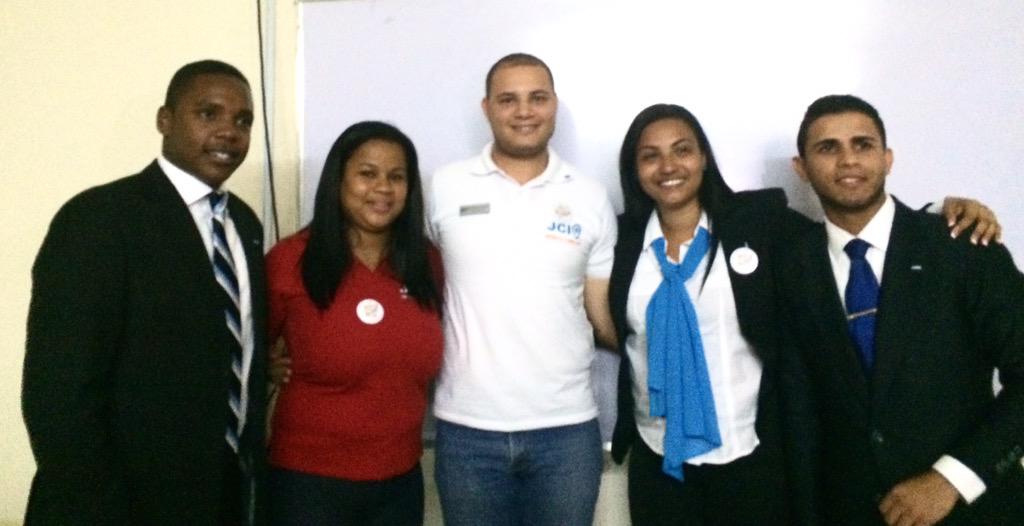 JCISANTIAGO's tweet photo. Incidencias de la participación de las OL's #JCIRD #RegionalNorteCapacitación en POP. Organizado por #JCIPuertoPlata http://t.co/aI5CPfgzw6
