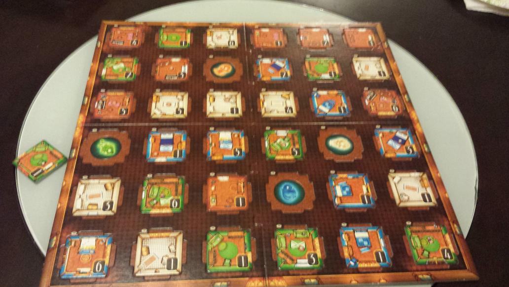 AskTracy2's tweet image. Forget writing down room #s taking a picture is way easier. #ghostlogic @thatryanmyers aka worst hunter @IelloGames