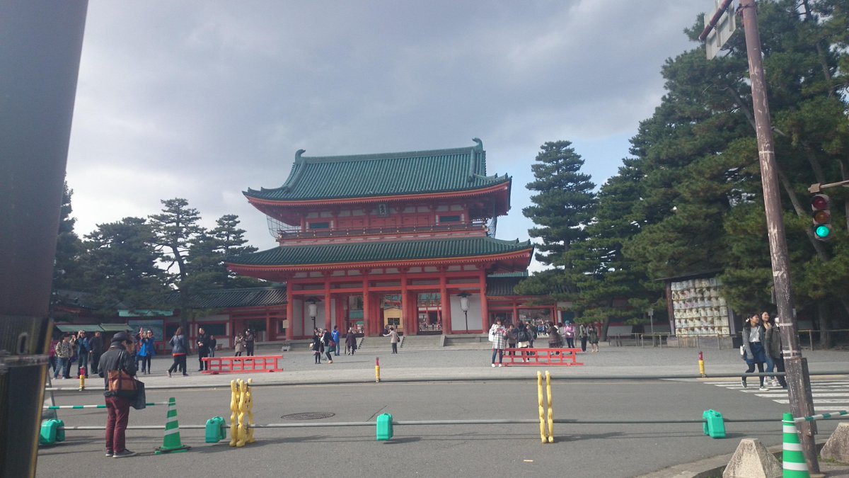 HeightJun's tweet image. 京都の平安神宮の門