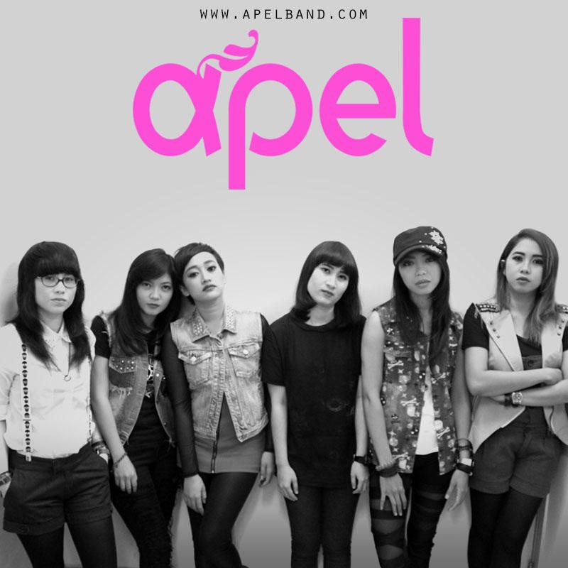 Apel_Band's tweet photo. Apel Band Lebih Eksis Format Band Ketimbang Girlband http://t.co/Gc21jfLSK5 http://t.co/ffLm2Yur2d