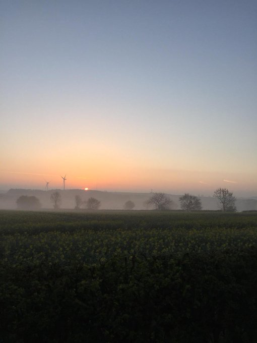 The view this morn😊 http://t.co/JqKV3SWxLd