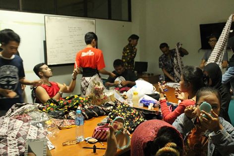 Ketika kami memainkan gamelan, kami selalu ingat bahwa kekompakan adalah kunci utama #SemangArt