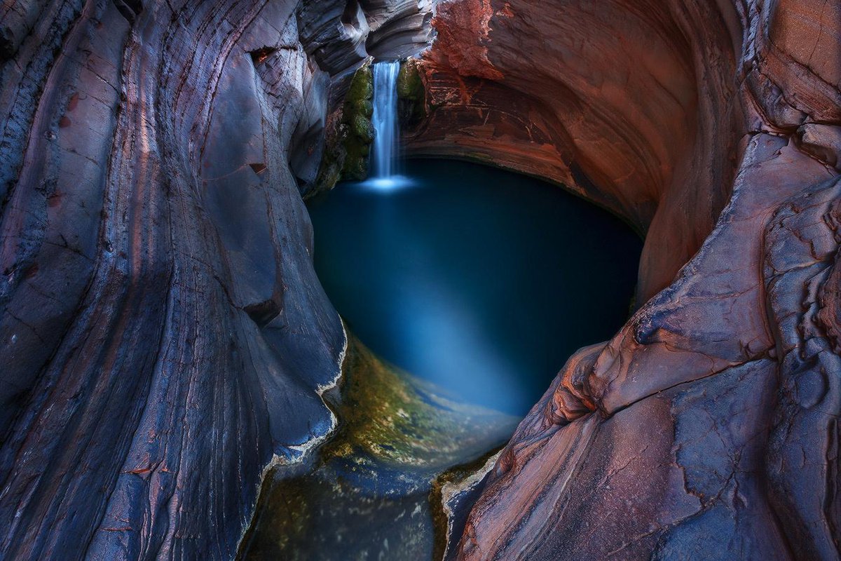 500px's tweet image. Escher Pool by Dylan Toh and Marianne Lim: goo.gl/vDH22P