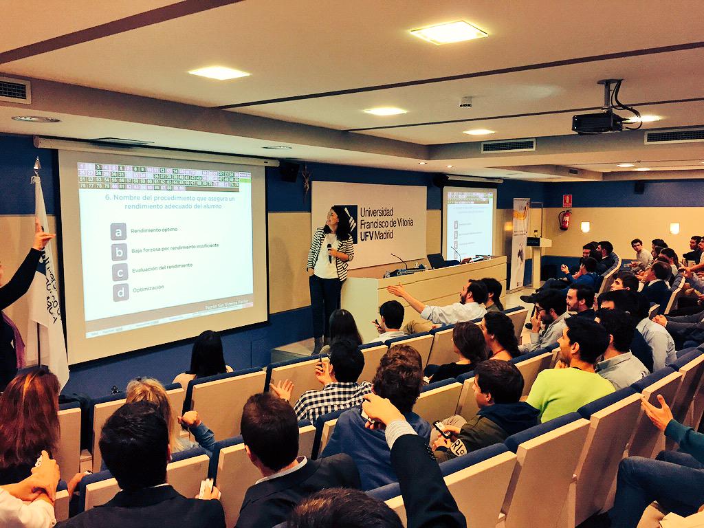 i_Answer's tweet photo. Genial concurso con votación interactiva en la @ufvmadrid durante la jornada del Patrón de ADE :-) Garcias!! http://t.co/XNPDwyIMGC