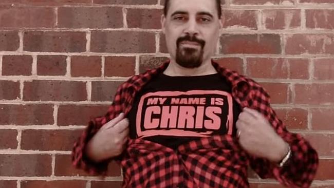newscomauHQ's tweet photo. $16,000 a month to stay alive http://t.co/50dMLdEuIr #Cancer #ChrisBrugger http://t.co/CAyaR86ZEd