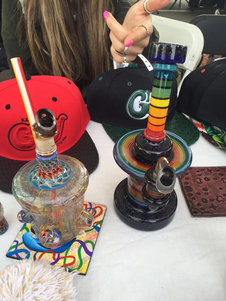 jetQueeen's tweet photo. Some coo glass from today #htccdenver #HTCC2015 http://t.co/xwAWE8gzJB