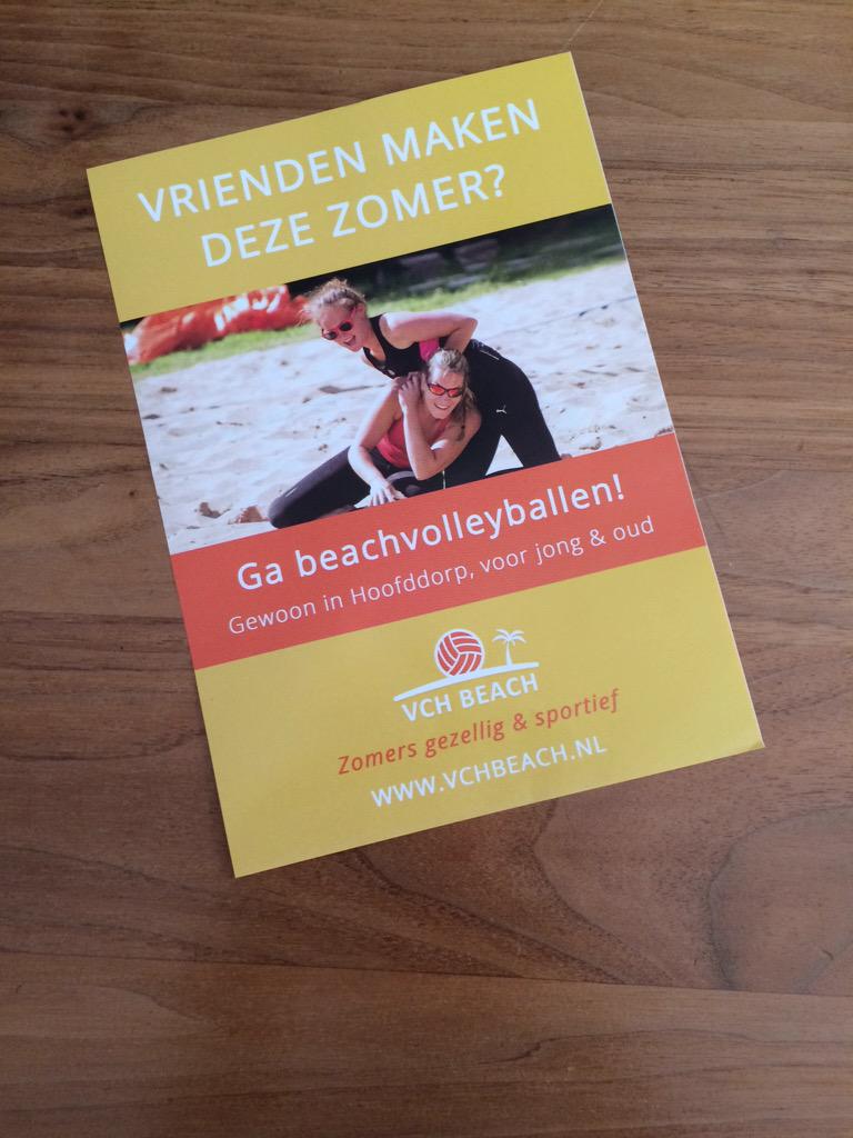 vchbeach's tweet photo. Delen van Hoofddorp worden bedolven onder 15.000 flyers!!! Schrijf je snel in! @nlbeachvolley #beachvolleybal http://t.co/eOuliutob2